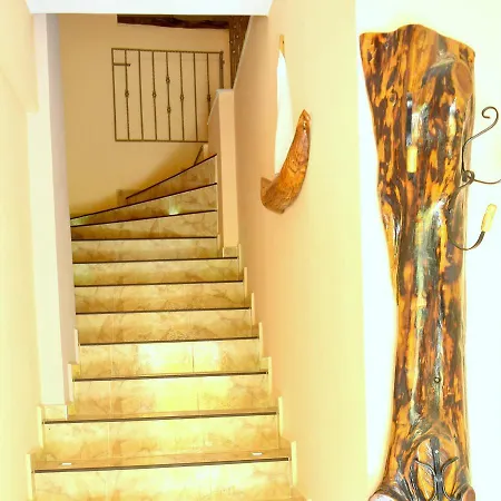 Dourios Ippos 別荘 Frikes