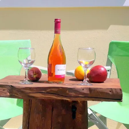 別荘 Dourios Ippos *