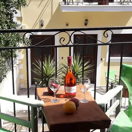 Dourios Ippos 別荘 *