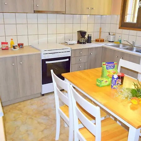 Semesterbostad Dourios Ippos *